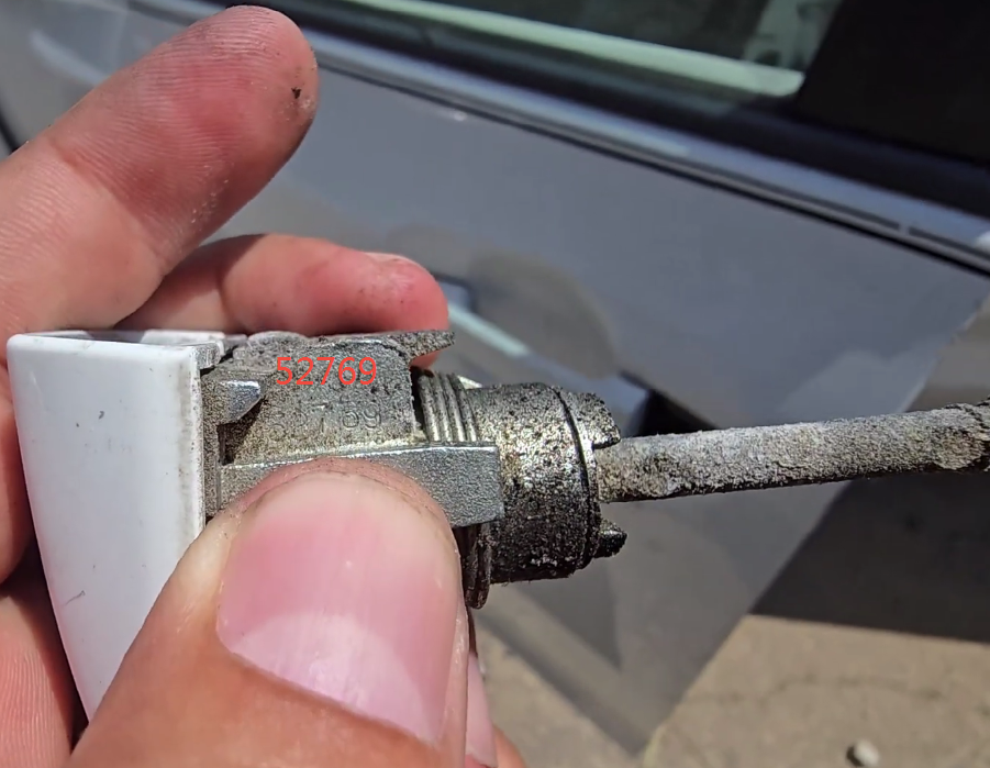 key-tool-max-pro-add-2012-toyota-sienna-akl-1